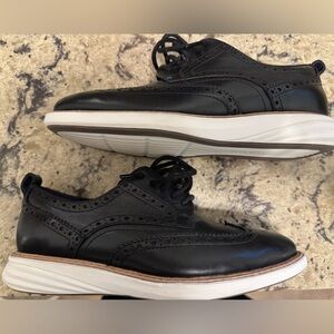 Men's Black Cole Haan Grand Evolution Oxfords Size 7